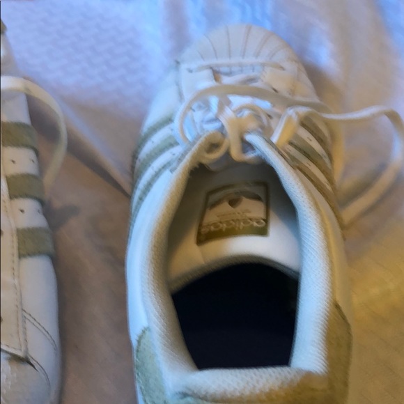 Adidas shell toe shoes - Picture 3 of 8